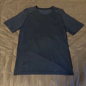 Lululemon shirt